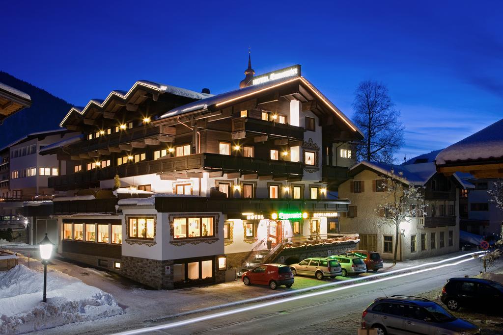 HOTEL-PENSION EGGERWIRT 3*,  