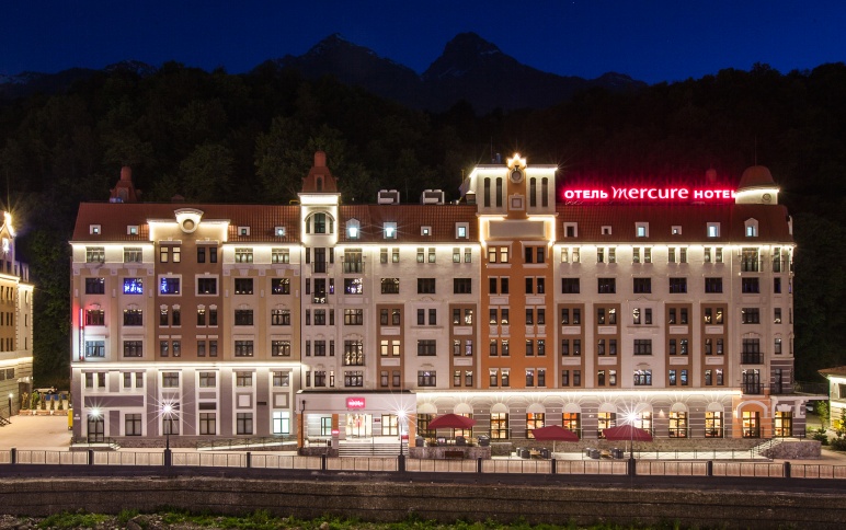 MERCURE ROSA KHUTOR 4*,  