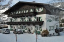  APARTMENTHAUS CHRISTINE (--, )