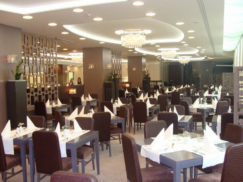 GRAND HOTEL SAVA  4*,  