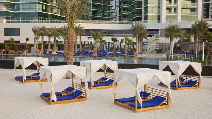 DOUBLETREE BY HILTON DUBAI JUMEIRAH BEACH 4*,  