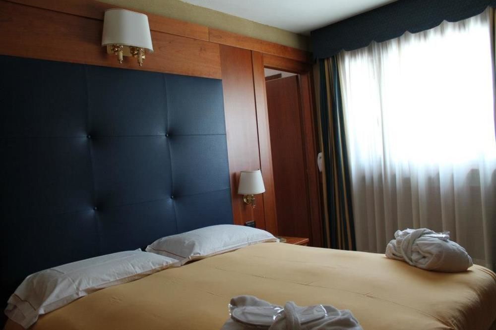 GRAND HOTEL SESTRIERE  4*,  