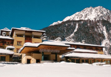 RESIDENZA DEL SOLE  4*,  