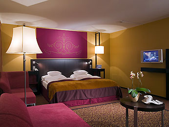 MERCURE CITY CENTER 4*,  