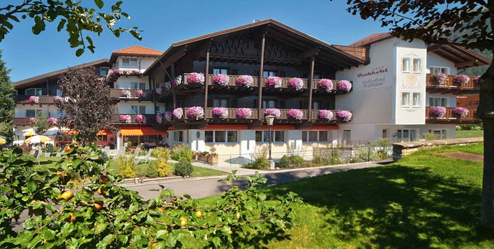 PARKHOTEL SEEFELD  4*,  