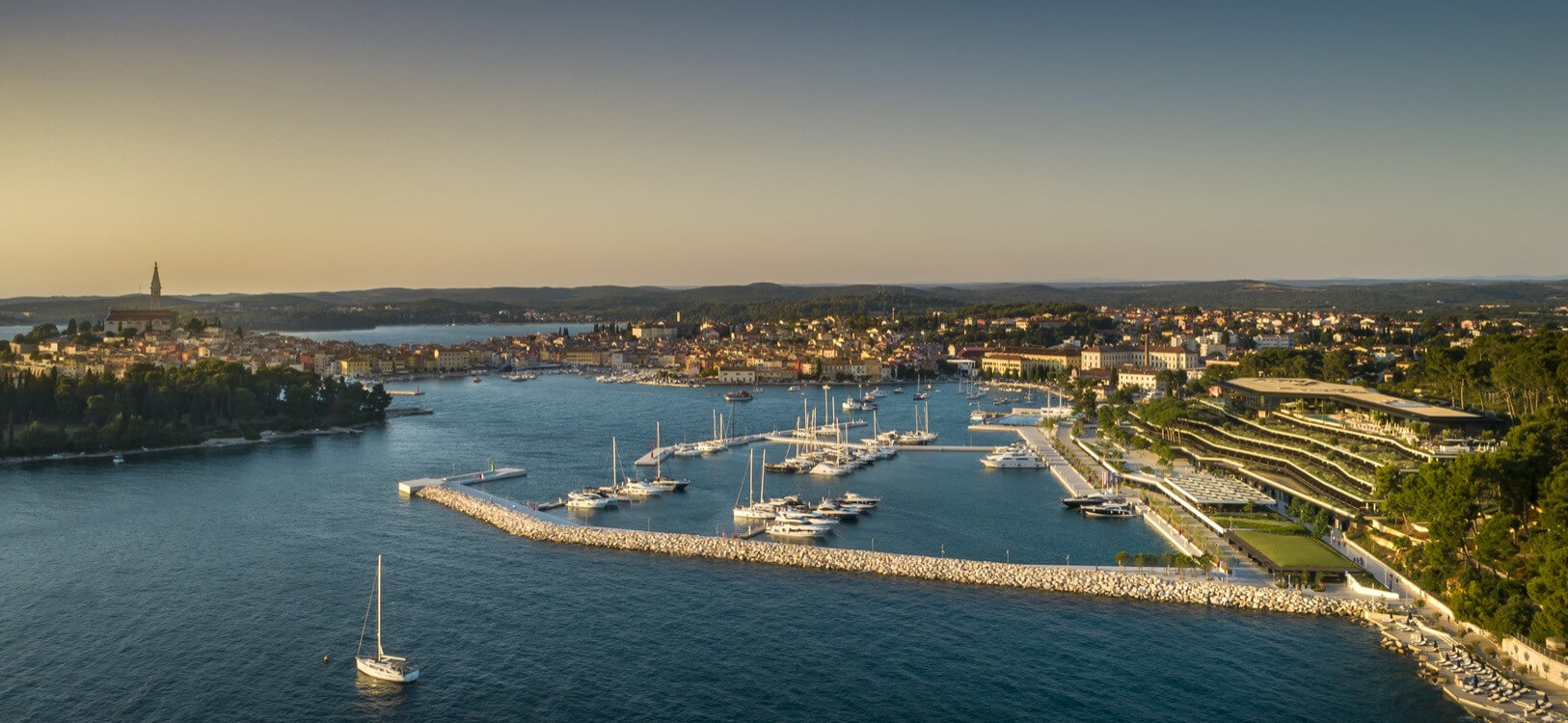 GRAND PARK HOTEL ROVINJ 5*,  