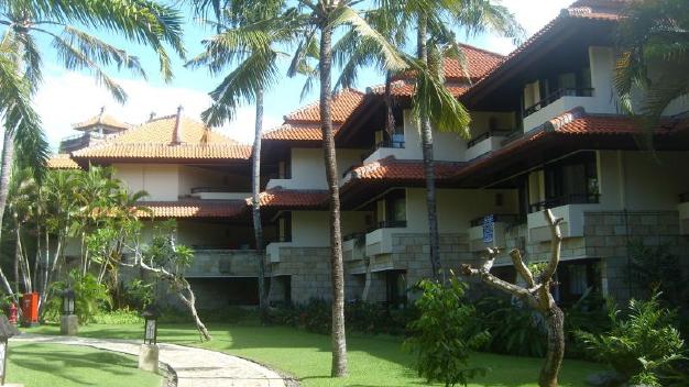 THE ROYAL BEACH SEMINYAK 5*,  