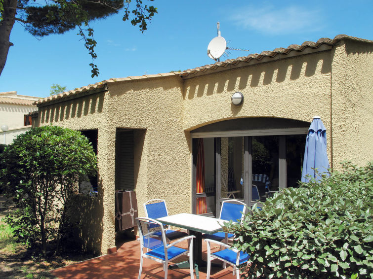 HOLIDAY VILLAGE SAINT LOUP (CAP150),  