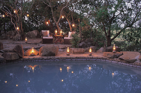 TSHUKUDU BUSH LODGE  5*,  