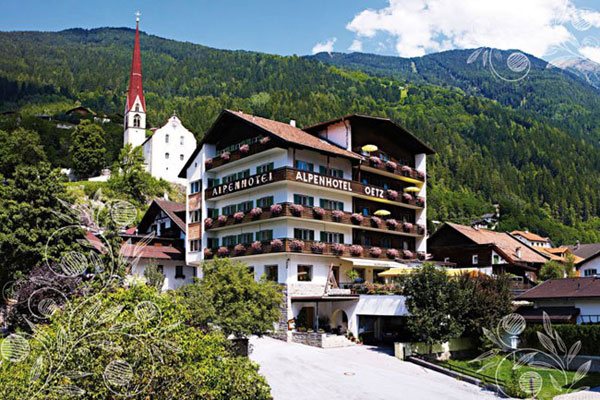 ALPENHOTEL OETZ,  