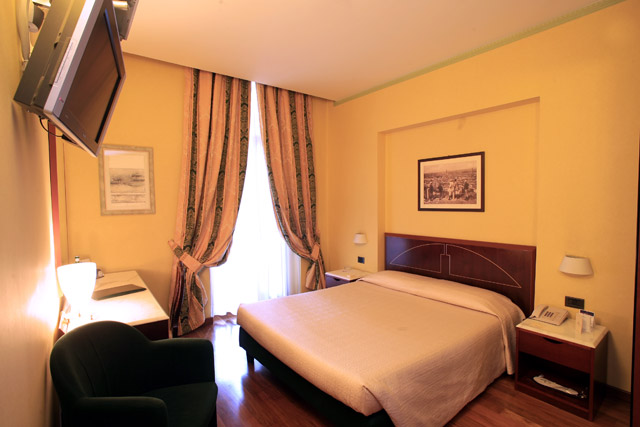 GRAND HOTEL VERONA 4*,  