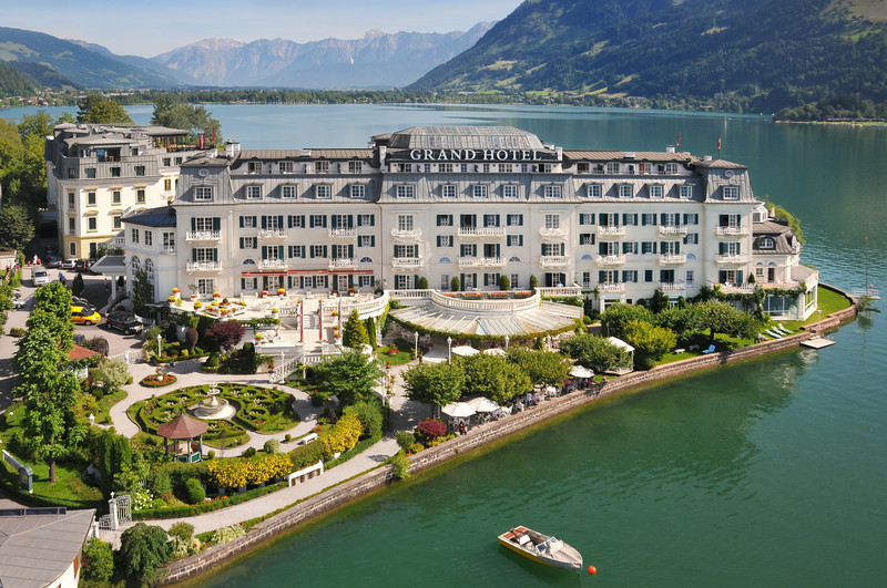 GRAND HOTEL ZELL AM SEE 4*,  