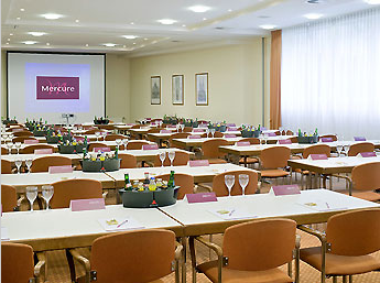 MERCURE HOTEL KOELN JKD AM STADION 3*,  