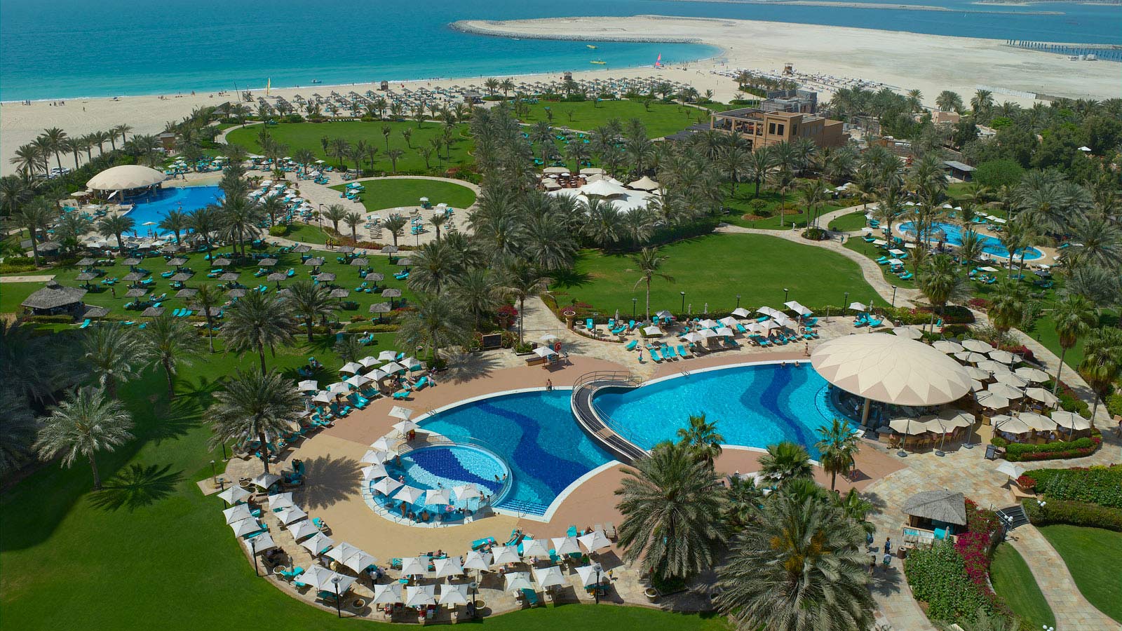 LE ROYAL MERIDIEN BEACH RESORT & SPA 5*,  