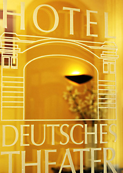 DEUTSCHES THEATER 3*,  