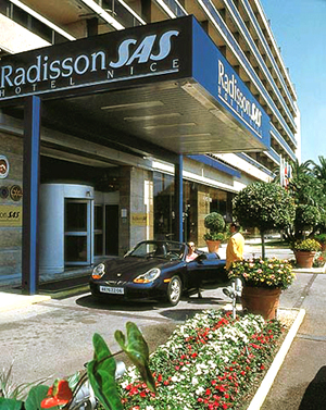 RADISSON BLU 4*,  