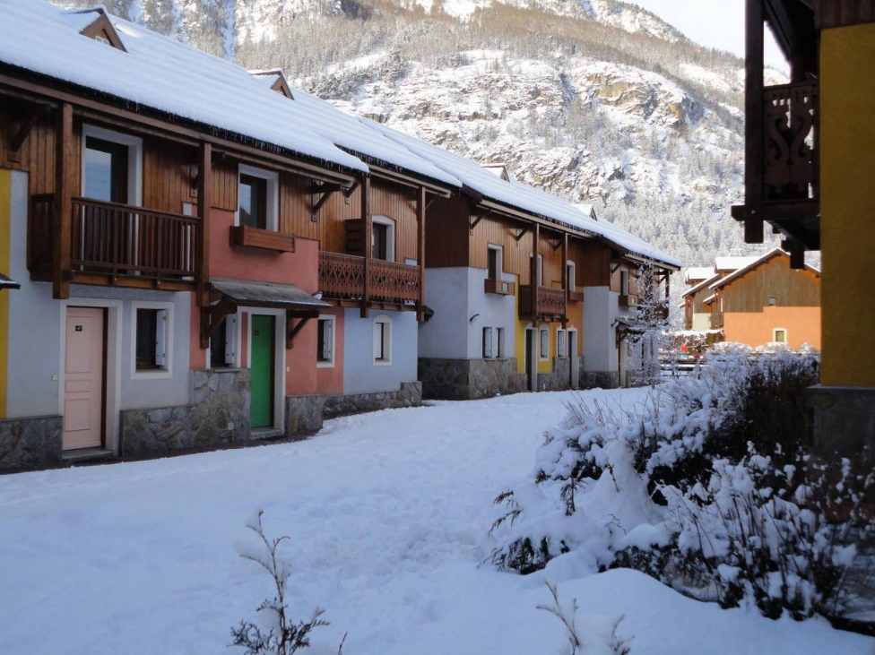 RES. LES CHALETS DU JARDIN ALPIN VILLENEUVE,  