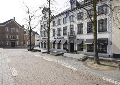 NH BRUGGE  4*+,  