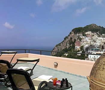 CAPRI () 4*,  