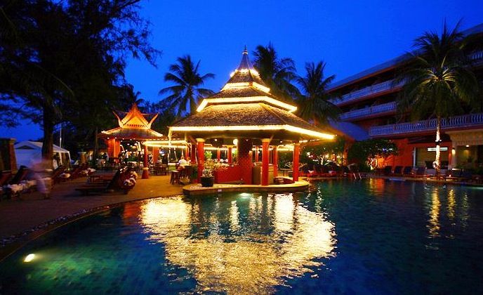 KATA BEACH RESORT & SPA  4*,  