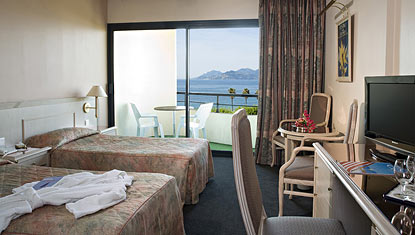 cannes-hotel-belle-plage-chambres-photo-chambresuperieurevuemer-fr2.jpg