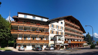 DOLOMITI 3*,  