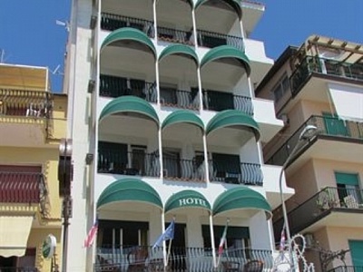 TYSANDROS 3*, ���� �����