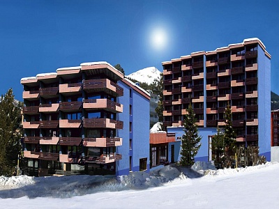 DAVOS CLUB HOTEL 3*,  