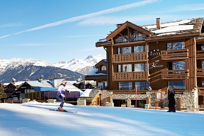 LES TROIS  VALLEES 4*+,  