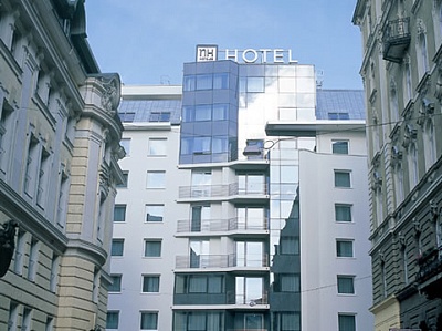 NH BUDAPEST  4*, ���� �����