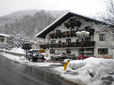 PENSION ALPENROSE  3,  