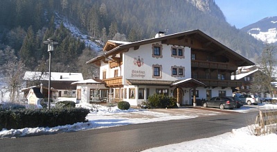 GAESTEHAUS SCHNEEBERGER,  