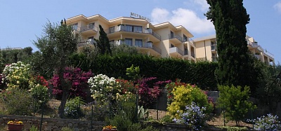 METROPOL 4*, ���� �����