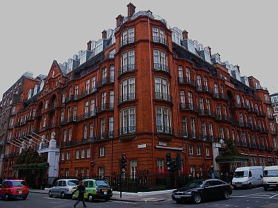 CLARIDGE`S  5*+,  