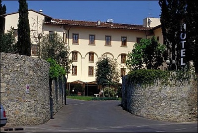 VILLA GABRIELE D'ANNUNZIO ,  