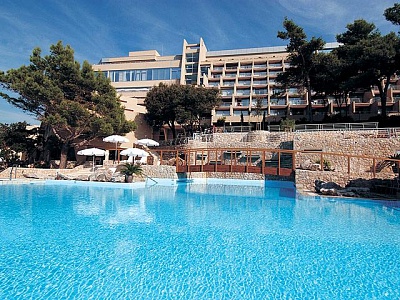 DUBROVNIK PALACE  5*,  