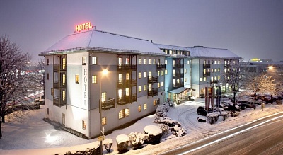 ALPHOTEL INNSBRUCK 4*,  