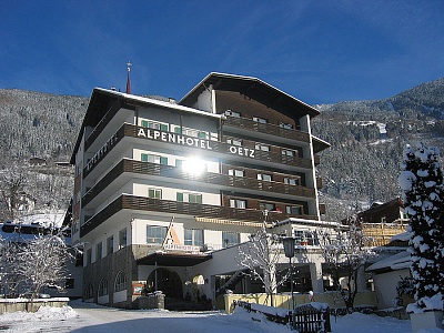 ALPENHOTEL OETZ,  