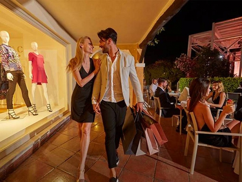 Shopping-640x480.jpg